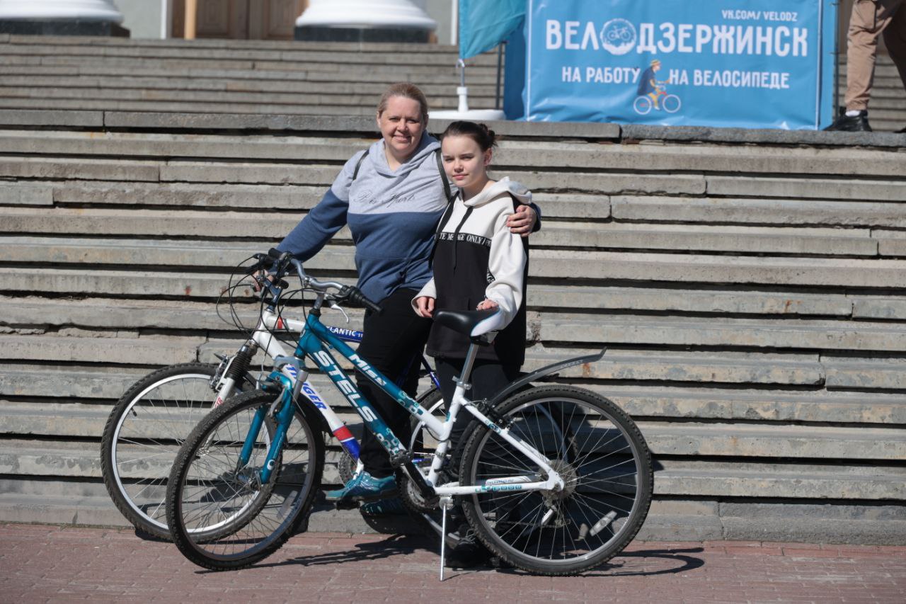 Почти 400 дзержинцев отправились на работу на велосипеде 