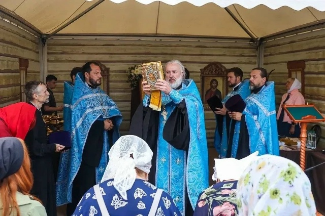 XX межрегиональная православная выставка-ярмарка «Нижегородский край – земля Серафима Саровского» начала свою работу в Дзержинске.