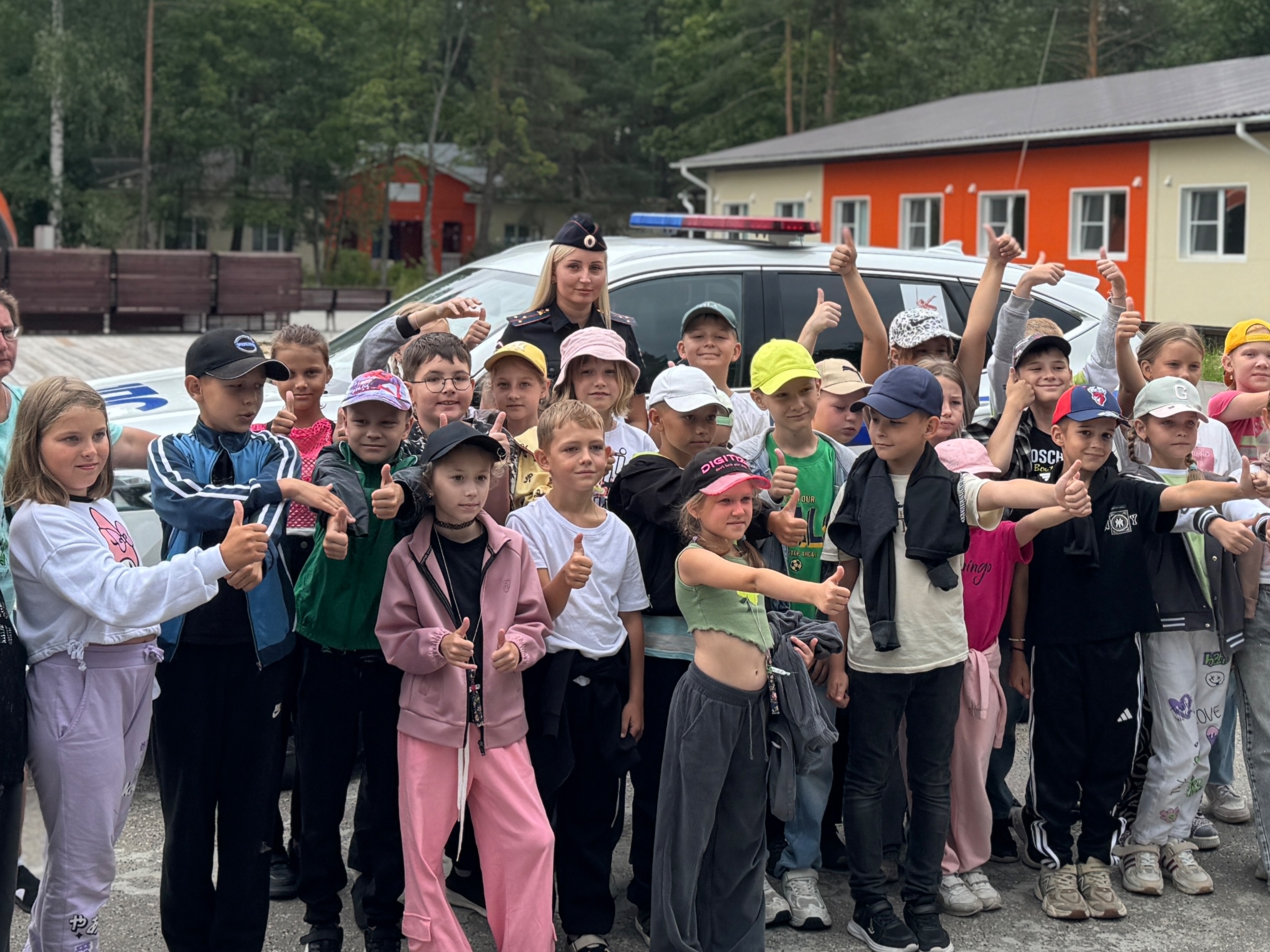 Госавтоинспекция провела занятие по ПДД в лагере «Город спорта»