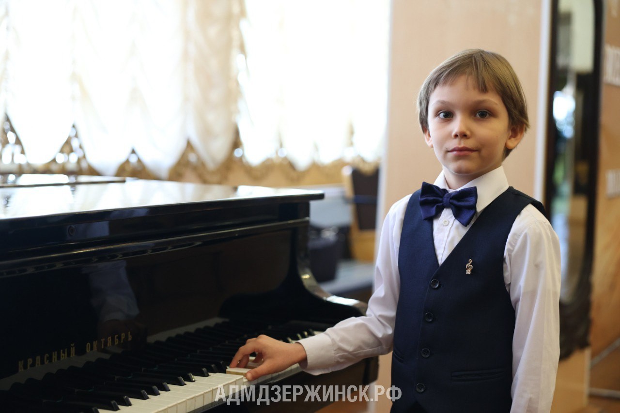 Студенты РГУ им. Губкина приняли присягу в Дзержинске