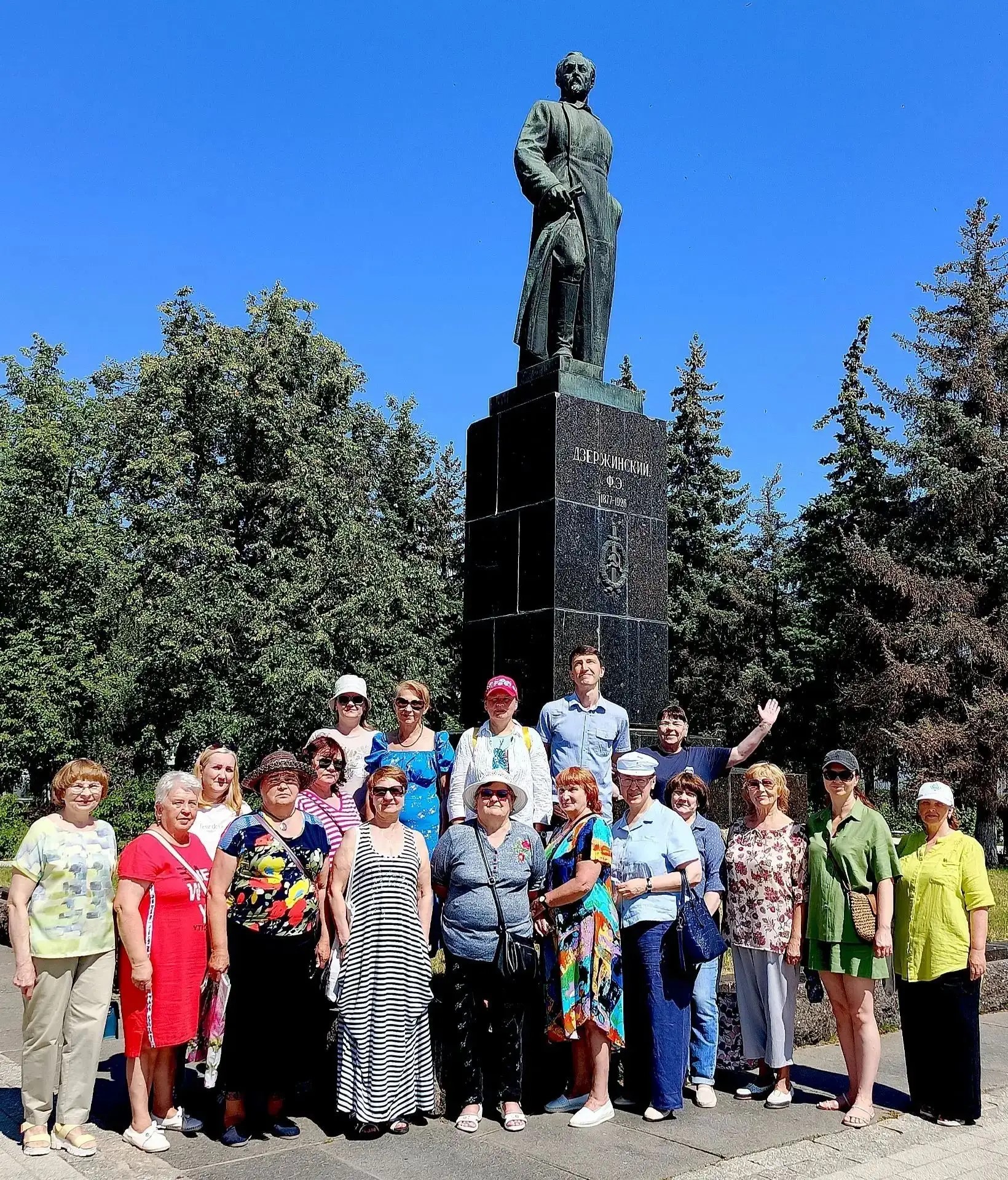 В Дзержинске прошла экскурсия «По следам Железного Феликса»