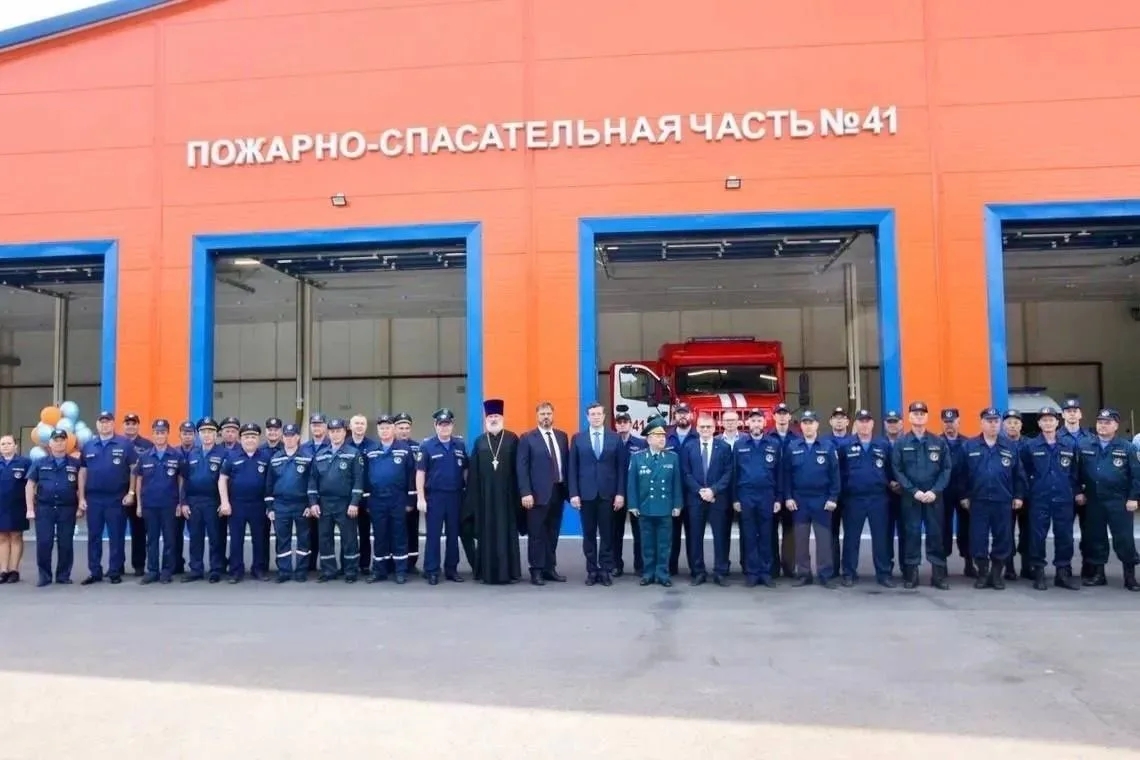 Глава города Михаил Клинков поздравил всех сотрудников и ветеранов службы с Днём пожарной охраны России!