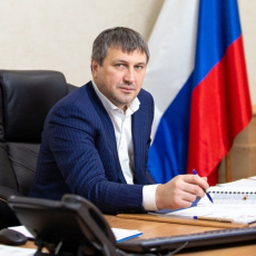 Уважаемые дзержинцы! Поздравляю вас с главным государственным праздником нашей страны ‒ Днём России!