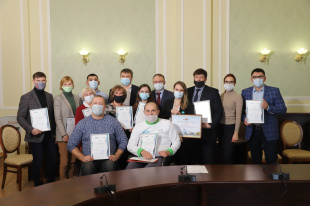 В администрации Дзержинска прошло награждение победителей VI конкурса программы социальных инвестиций «Формула хороших дел» компании СИБУР