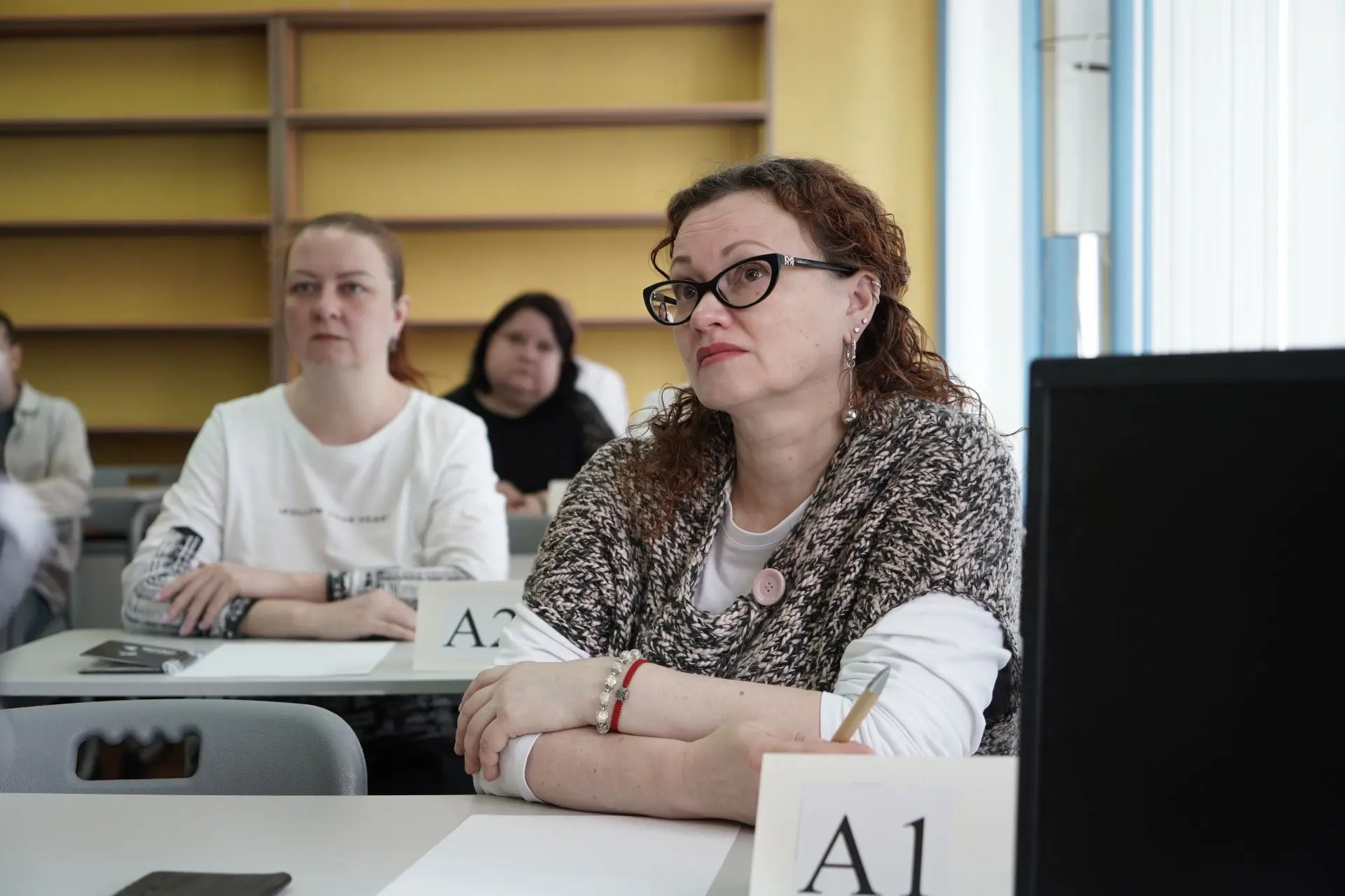 Родители выпускников написали ЕГЭ по русскому языку в Дзержинске