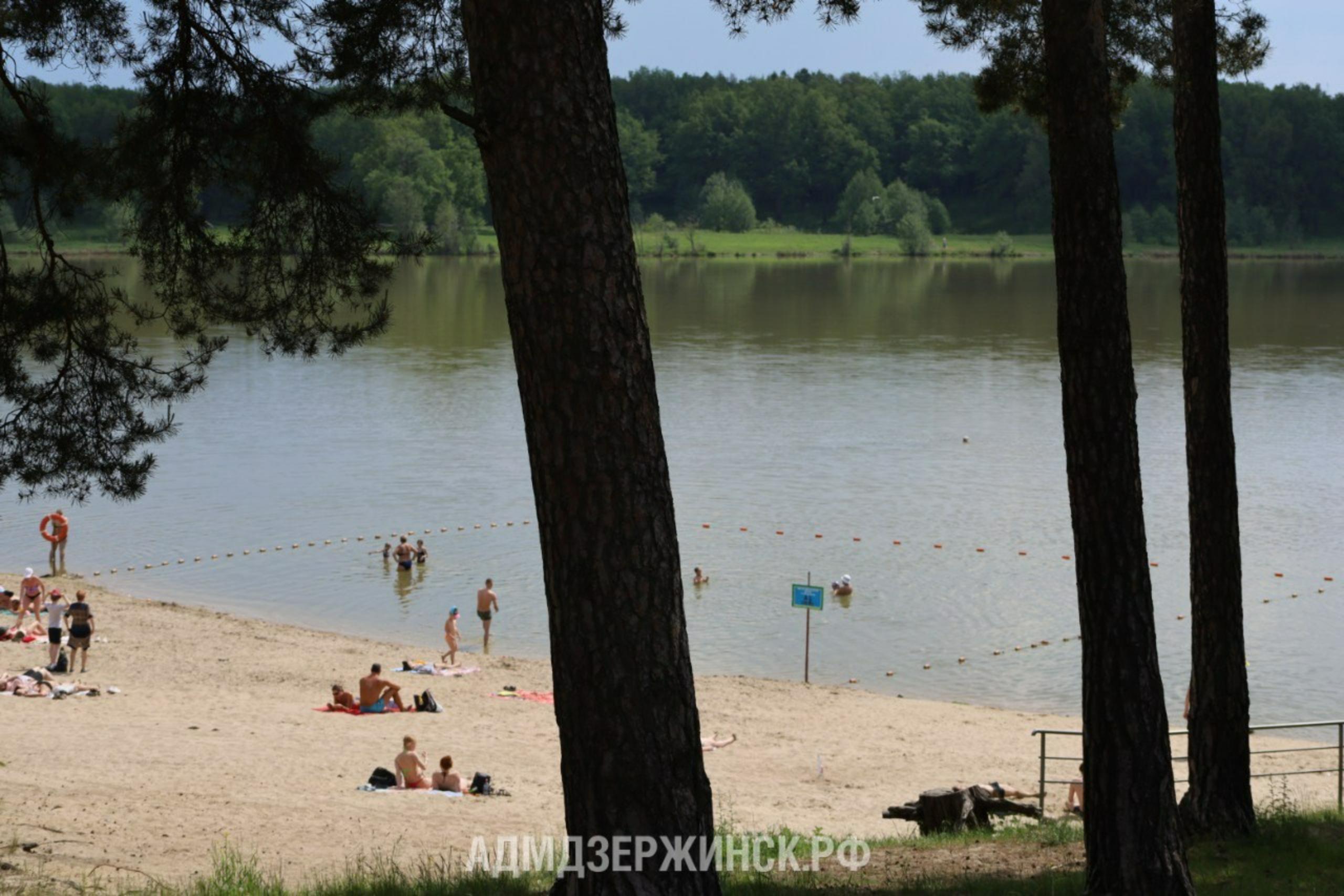 Пляж на озере Святом в Дзержинске готов к купальному сезону