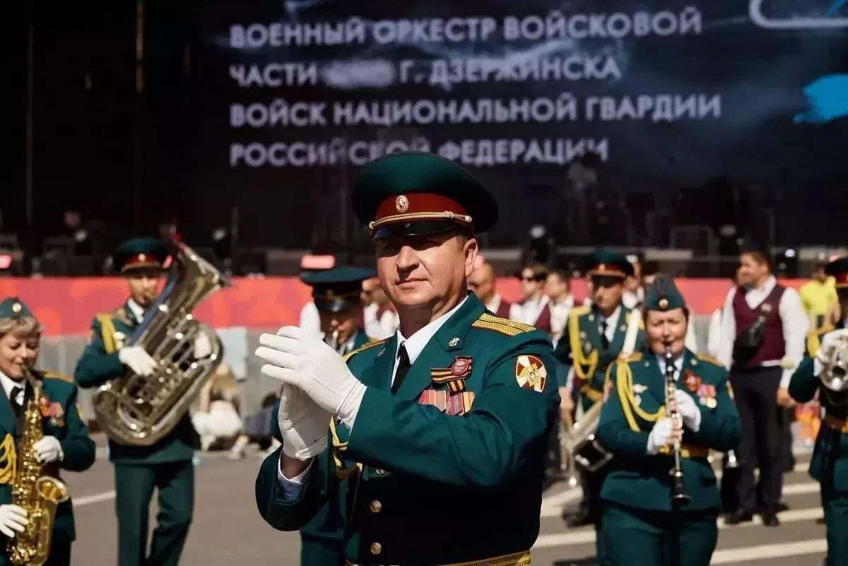 Сегодня, 7 мая, Дзержинский военный оркестр войск национальной гвардии РФ под управлением Михаила Бабурина выступит для горожан. 