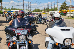 Более 70 мотоциклистов приняли участие в открытии мотосезона в Дзержинске