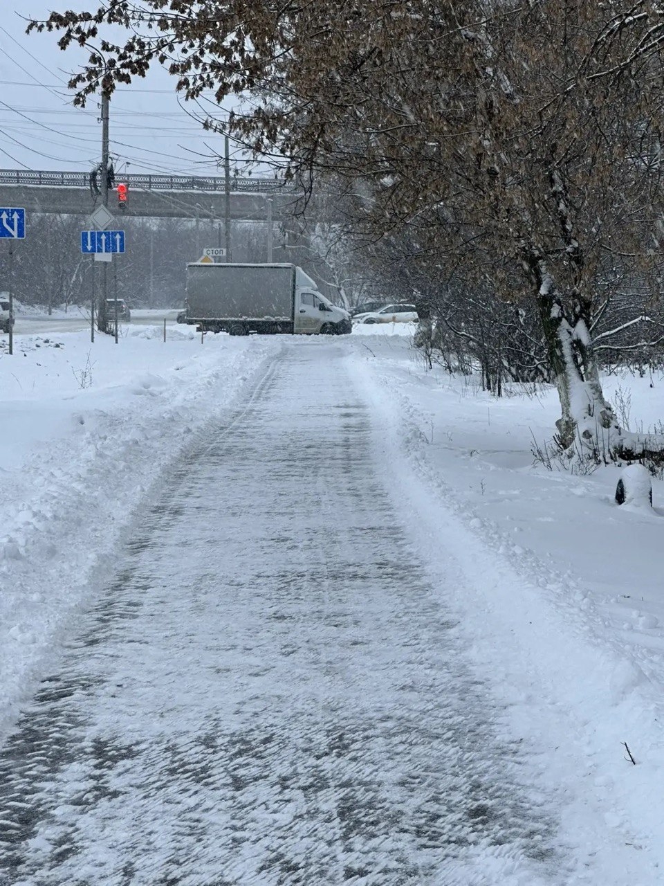 В ночь на 3 января 2026 года Дзержинск накрыл сильный снегопад.