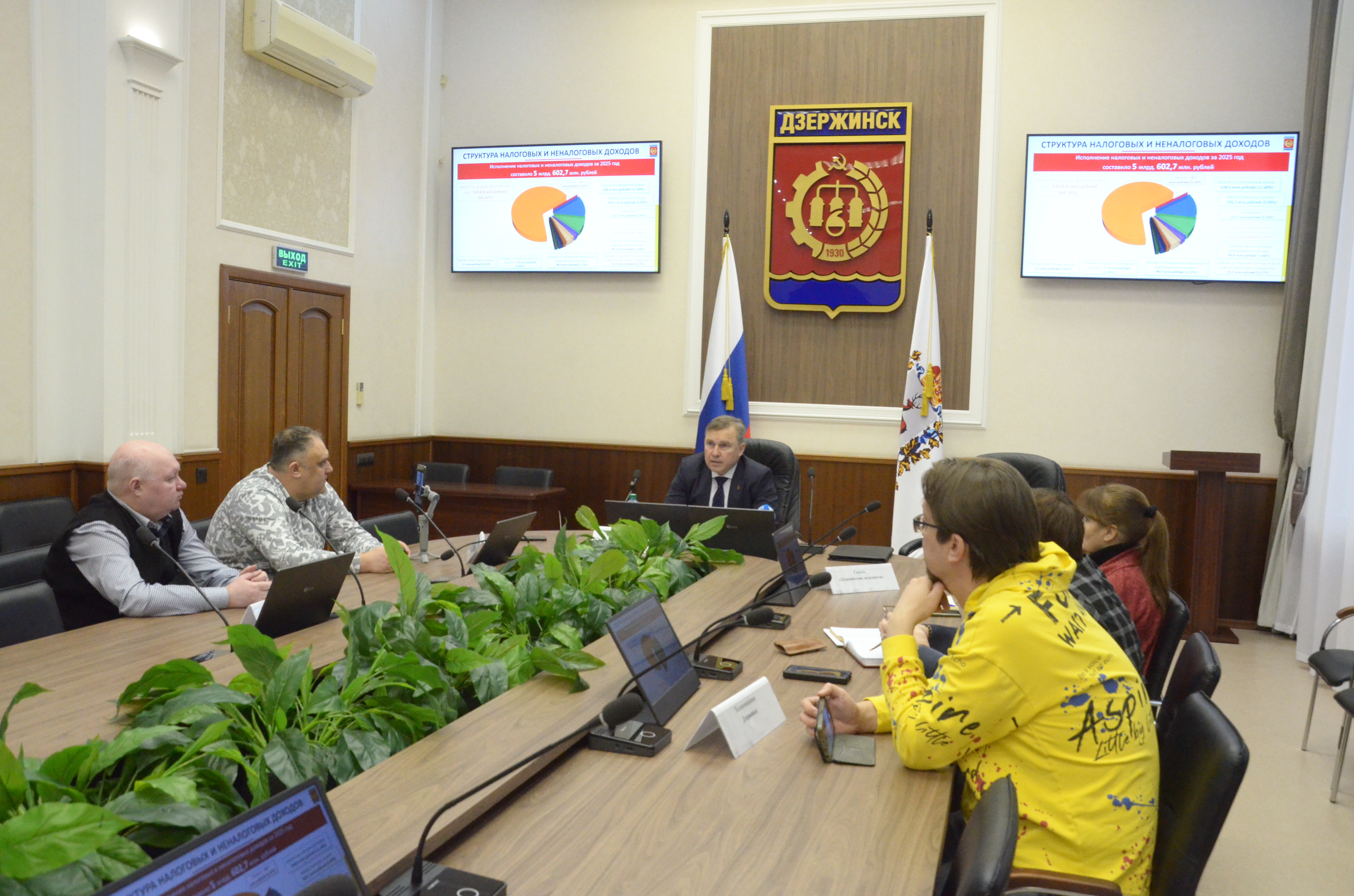 Заместитель главы Дзержинска Сергей Федоров провел пресс-конференцию для представителей городских СМИ