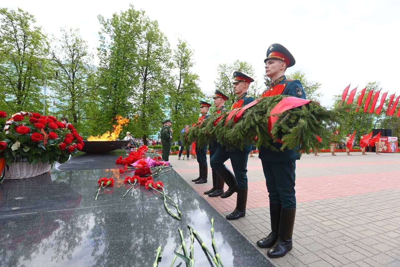 Глава города Михаил Клинков о возложении цветов к Вечному огню
