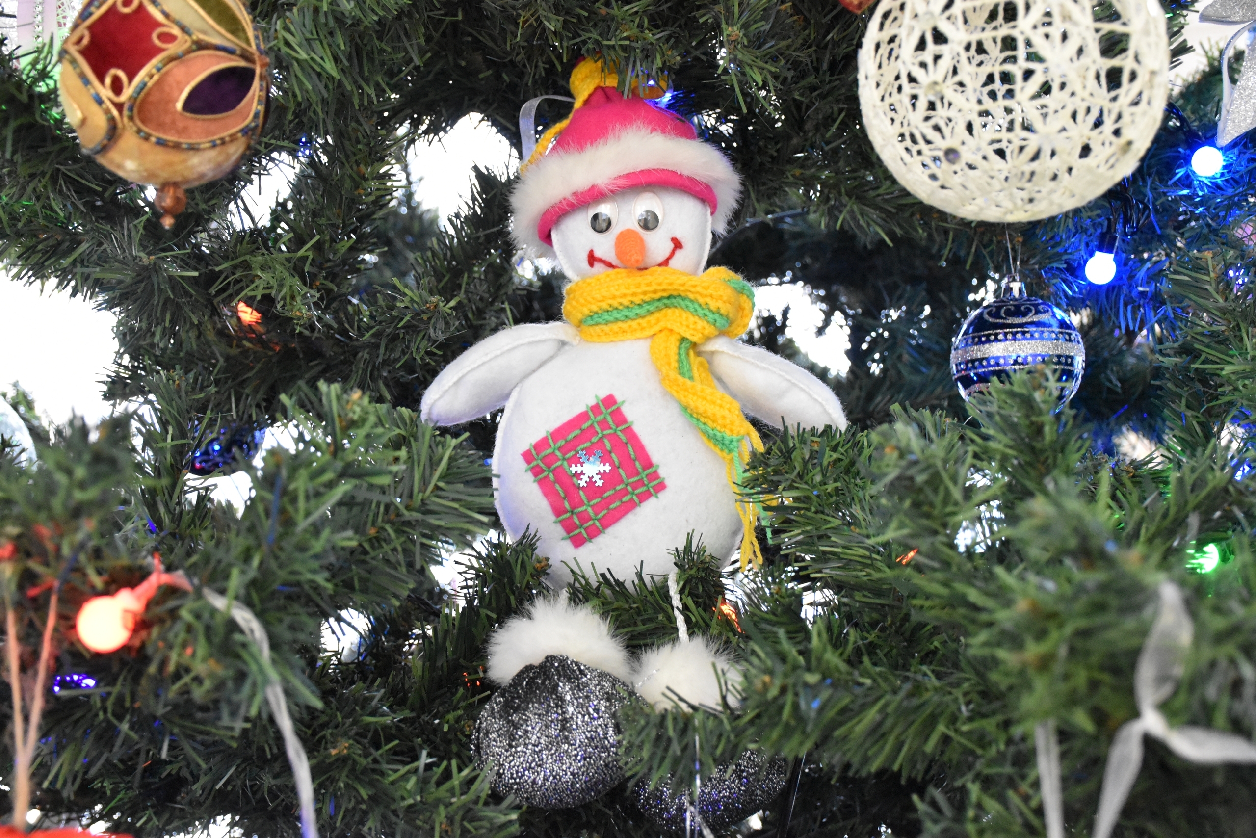 Городская Дума Дзержинска приглашает поучаствовать в конкурсе на лучшую новогоднюю игрушку - "Наш подарок Защитнику Отечества"