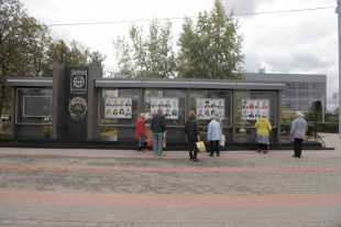 Продолжается прием ходатайств на награждение наградой администрации города «Занесение на Доску Почета городского округа город Дзержинск»