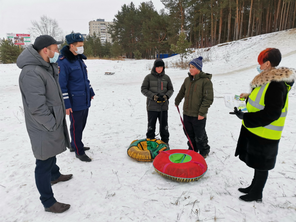 e9xWNPHJIFA.jpg e9xWNPHJIFA.jpg